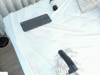 angie-roses camsoda stream image, 23.02.2026 21:50