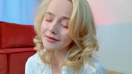 StarrShinee stripchat stream image, 25.02.2026 03:30