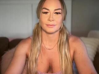 Kay Devon flirt4free stream image, 25.02.2026 22:50