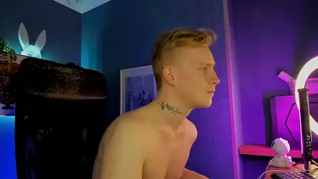 AlexxSweet stripchat stream image