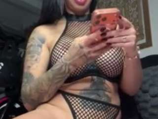 sarahpeterson camsoda stream image