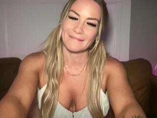 Kay Devon flirt4free stream image, 05.03.2026 01:30