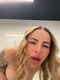 EmaSalis stripchat stream image