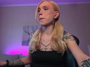 twiinkie_pie chaturbate stream image, 05.03.2026 10:40