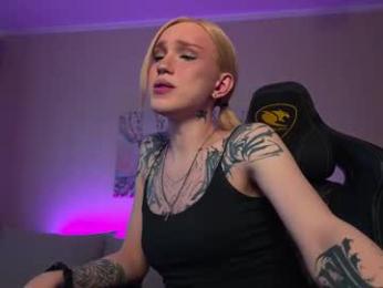 twiinkie_pie chaturbate stream image, 05.03.2026 10:40