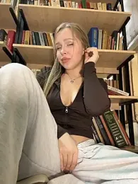 Liza_risky stripchat stream image