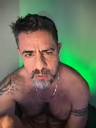 wolfbucker stripchat stream image