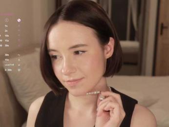 MissEssie bongacams stream image, 19.03.2026 18:20