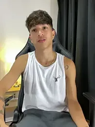 _CamiloBass stripchat stream image