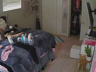 voyeurcam-house-charleys-room camsoda stream image, 18.03.2026 13:30
