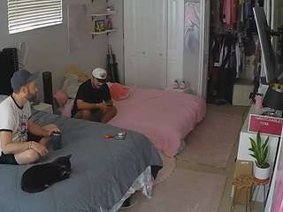 voyeurcam-house-charleys-room camsoda stream image, 18.03.2026 13:30