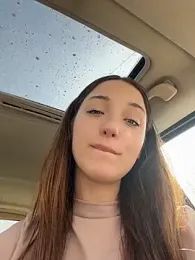 DollyTall stripchat stream image