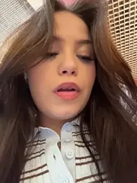 Chloe__Moon stripchat stream image