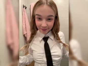 MimiMila bongacams stream image