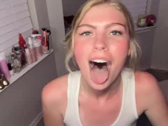 elliee81 chaturbate stream image, 23.03.2026 21:00