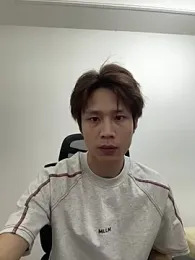 SM_004 stripchat stream image