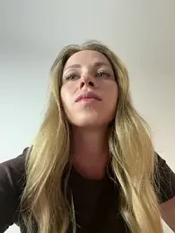 streetdoll stripchat stream image, 25.03.2026 17:10