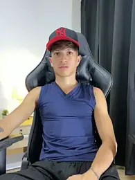 _CamiloBass stripchat stream image