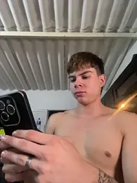 Handsome_boys69 stripchat stream image