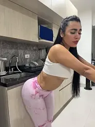 emma_andrew1 stripchat stream image