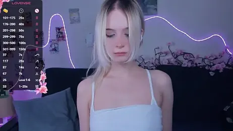 Megan--chan stripchat stream image