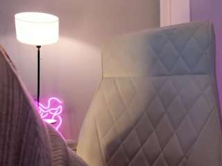 akura011 camsoda stream image