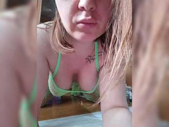 Alisa-33 bongacams stream image