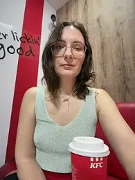 The_Snowwhitee stripchat stream image, 10.04.2026 09:00