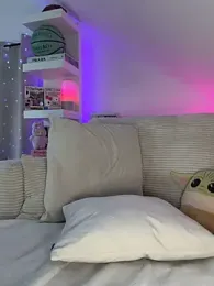 JezzyHill stripchat stream image, 10.04.2026 10:30