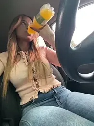 belaa_1 stripchat stream image