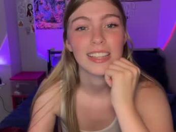 elliee81 chaturbate stream image, 12.04.2026 20:50