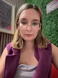 The_Snowwhitee stripchat stream image, 08.03.2025 21:10