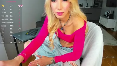 Juicy_Bella stripchat stream image, 20.04.2026 09:30