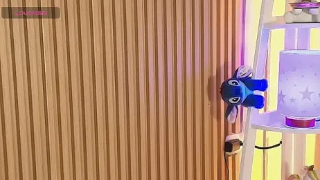 emily_sweett24 stripchat stream image, 20.04.2026 12:30