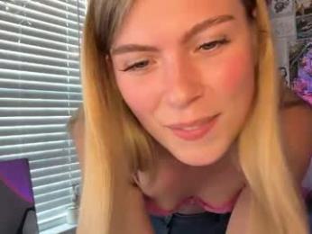 elliee81 chaturbate stream image, 23.04.2026 21:00