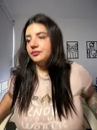 horny_roomiess stripchat stream image, 23.04.2026 21:40