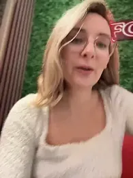 The_Snowwhitee stripchat stream image, 15.03.2025 21:00