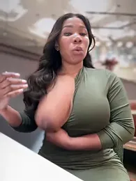 Belle___ stripchat stream image