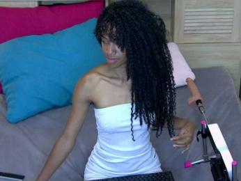 MoanaFrenchy bongacams stream image