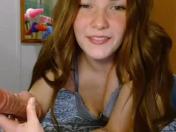 aliii1123 chaturbate stream image, 29.03.2025 01:00