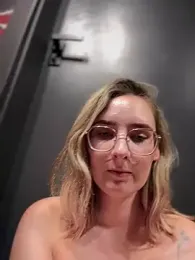 The_Snowwhitee stripchat stream image, 03.04.2025 18:20