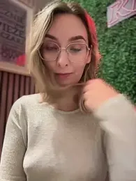 The_Snowwhitee stripchat stream image, 03.04.2025 18:20