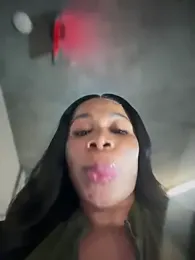 Belle___ stripchat stream image