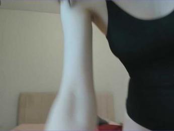 sweetyvikki bongacams stream image