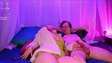 Claudia_and_elon_ stripchat stream image