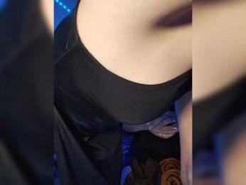 2Laski2 bongacams stream image