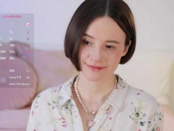 MissEssie bongacams stream image, 17.04.2025 14:30