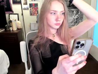 eve003300 chaturbate stream image, 21.04.2025 22:10