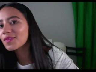 dafnee-ds camsoda stream image