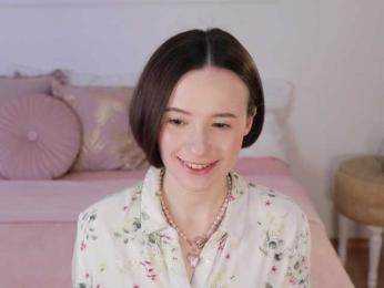 MissEssie bongacams stream image, 04.05.2025 18:20